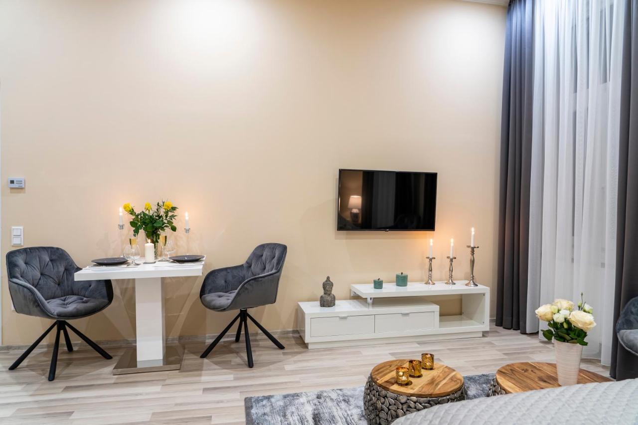 City Centre Deluxe Apartments Budapest Exterior foto
